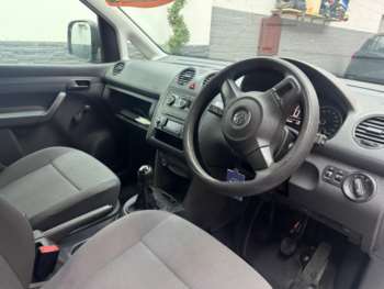 Used Volkswagen Caddy 2015 for sale - 71807949: Photo