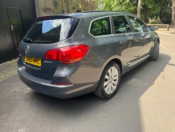 Used Vauxhall Astra 2014 for sale - 78675389: Photo