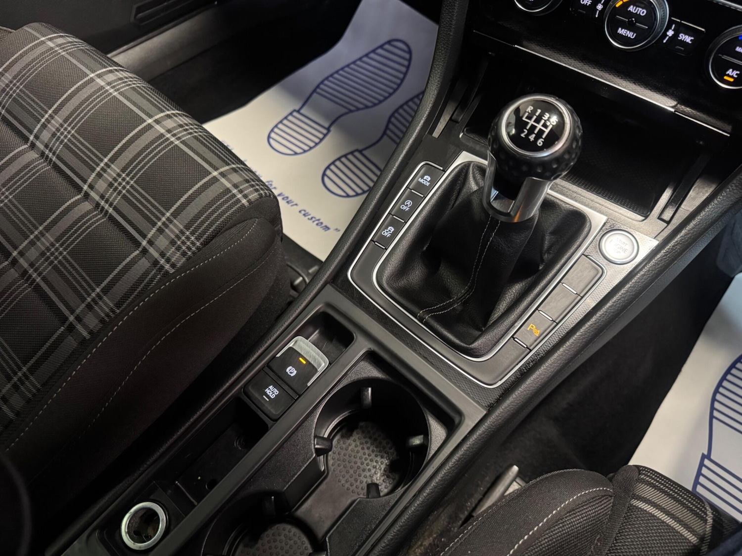 Used Volkswagen Golf 2017 for sale - 76539076: Photo 18