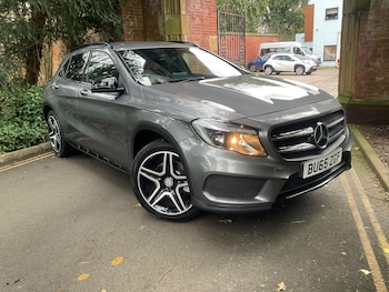 Mercedes-Benz - GLA