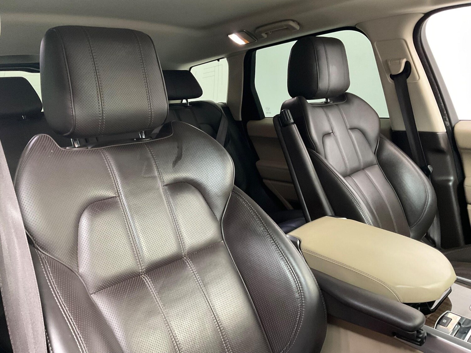 Used Land Rover Range Rover Sport 2015 for sale - 77479518: Photo 12