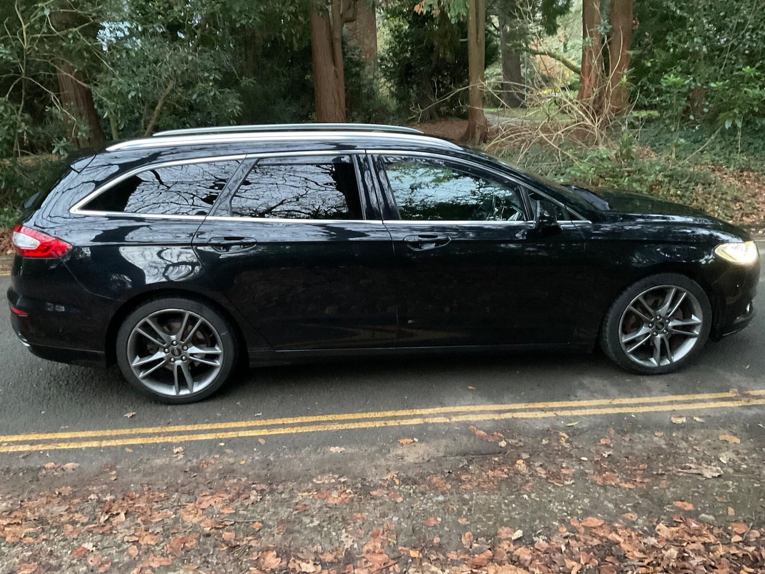 Used Ford Mondeo 2015 for sale - 76714255: Photo 10