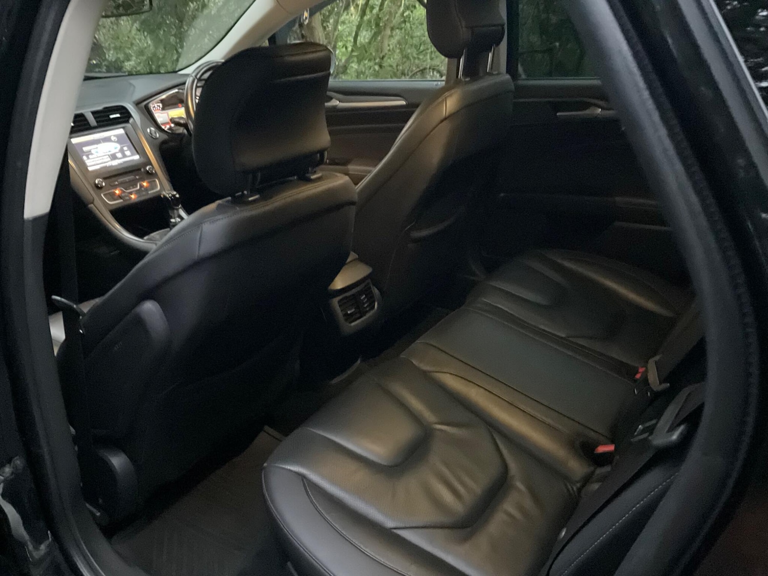 Used Ford Mondeo 2015 for sale - 76714255: Photo 20