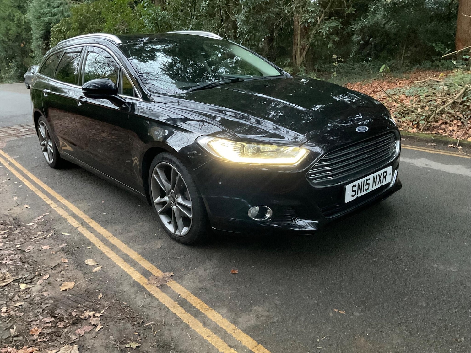 Used Ford Mondeo 2015 for sale - 76714255: Photo 3