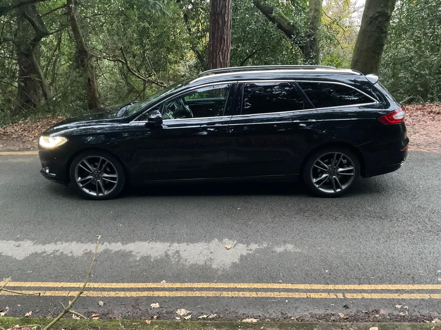 Used Ford Mondeo 2015 for sale - 76714255: Photo 6