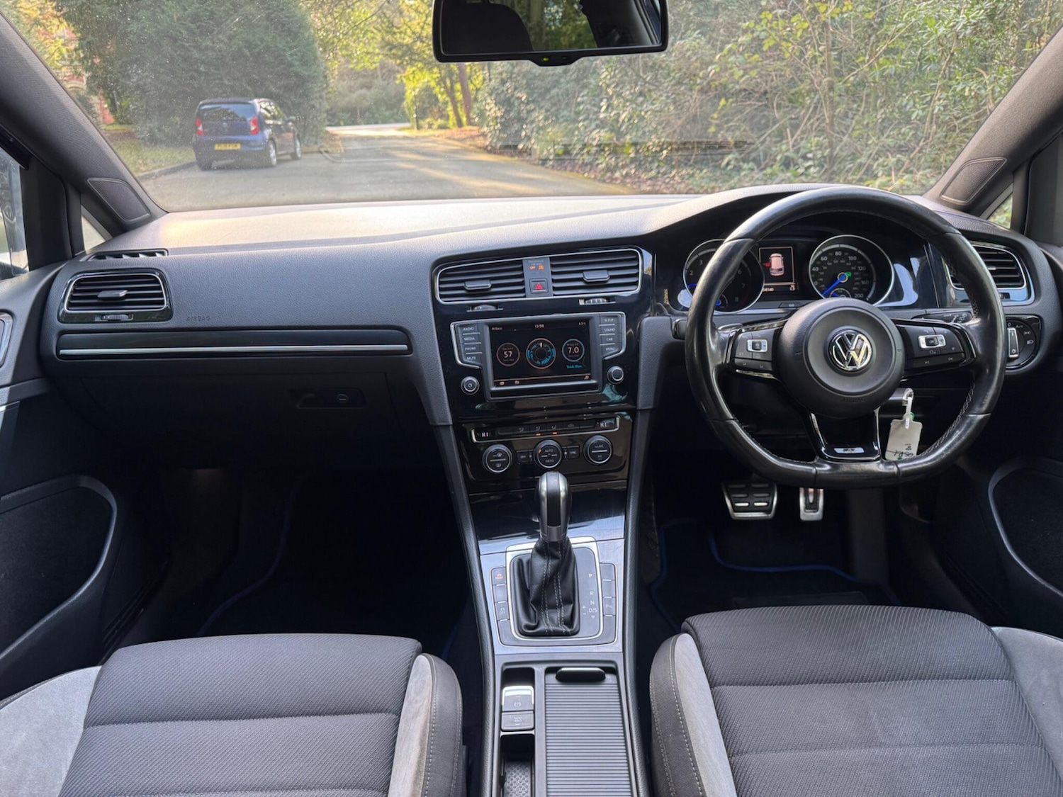 Used Volkswagen Golf 2016 for sale - 77067221: Photo 20