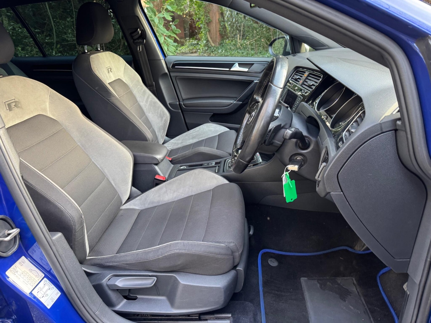 Used Volkswagen Golf 2016 for sale - 77067221: Photo 24