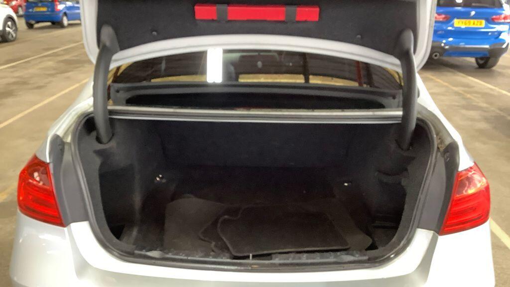 Used BMW 3 Series 2013 for sale - 77633362: Photo 13