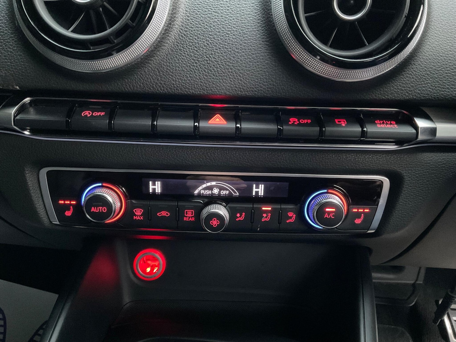 Used Audi S3 2015 for sale - 76800801: Photo 31