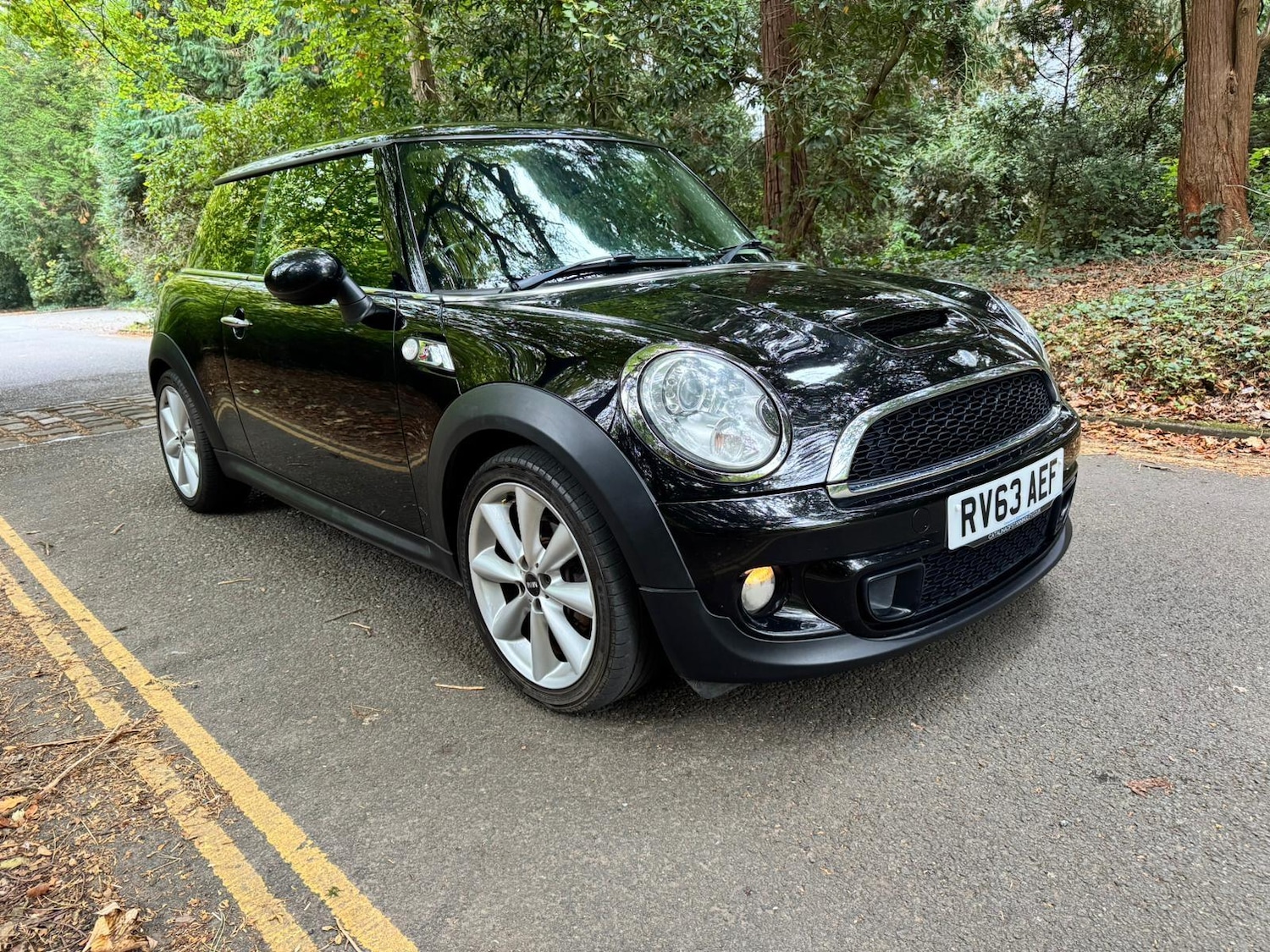Used MINI Hatch 2013 for sale - 76993389: Photo 2