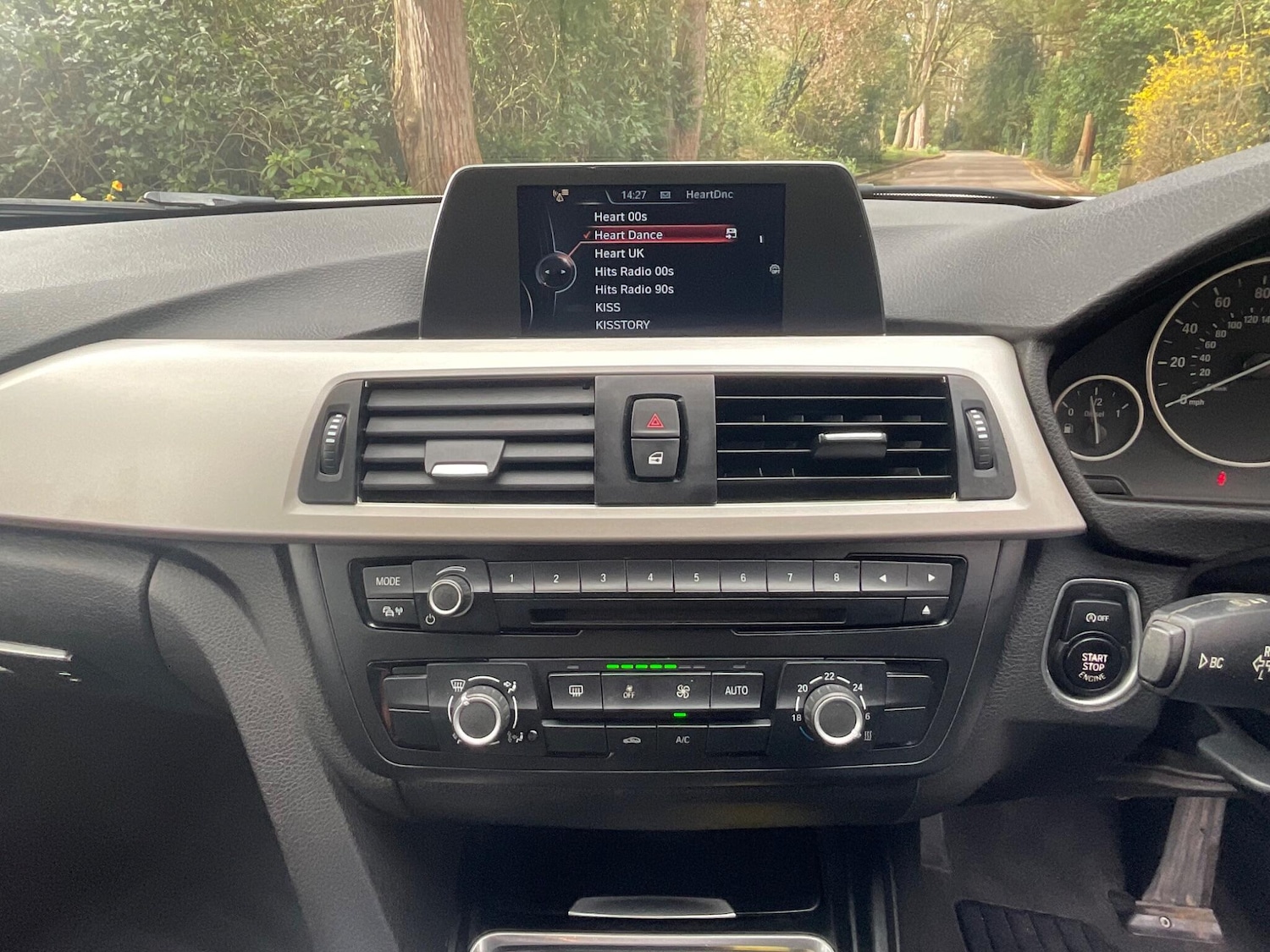 Used BMW 3 Series 2015 for sale - 78034535: Photo 28