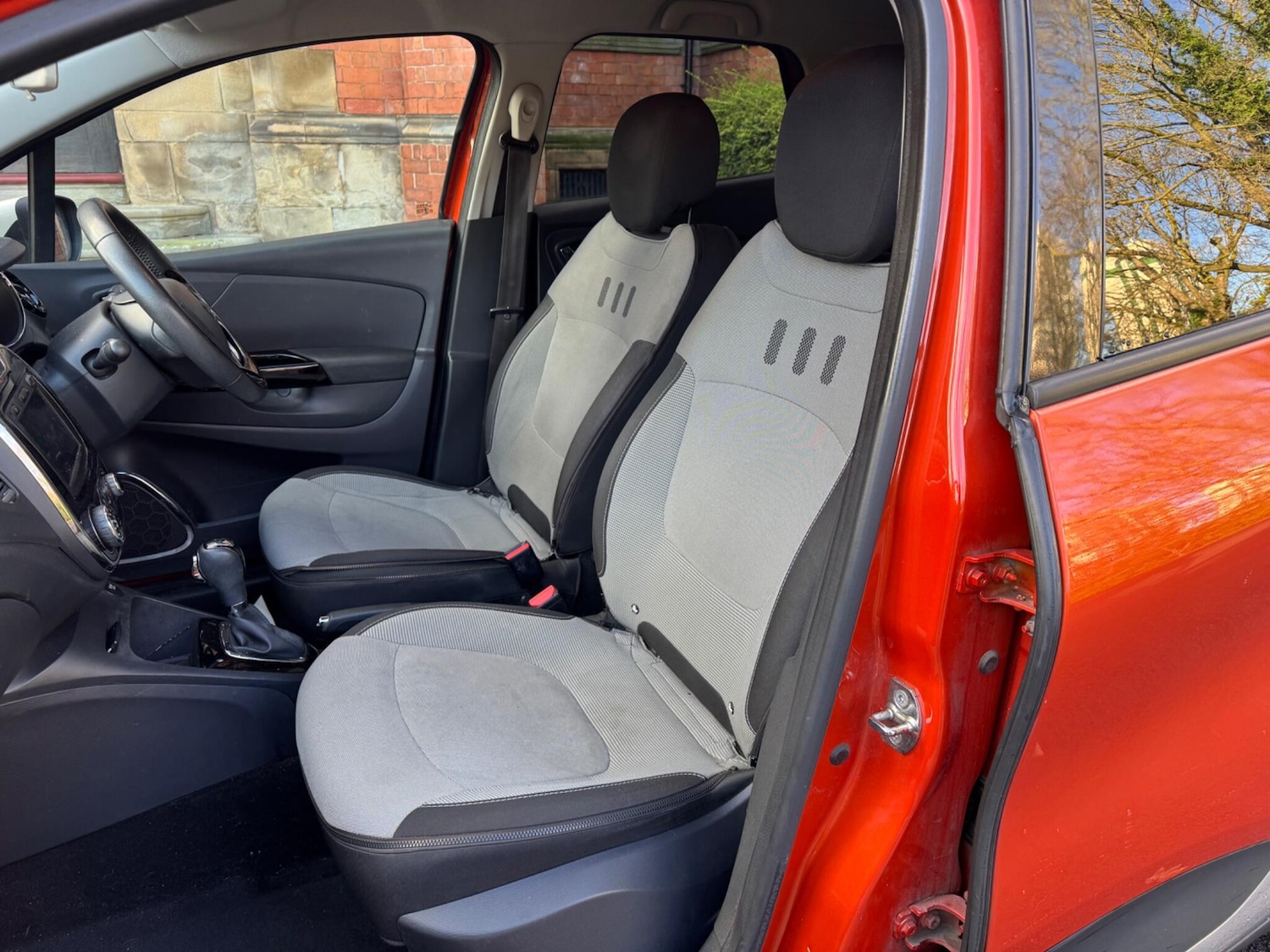 Used Renault Captur 2013 for sale - 76765440: Photo 7