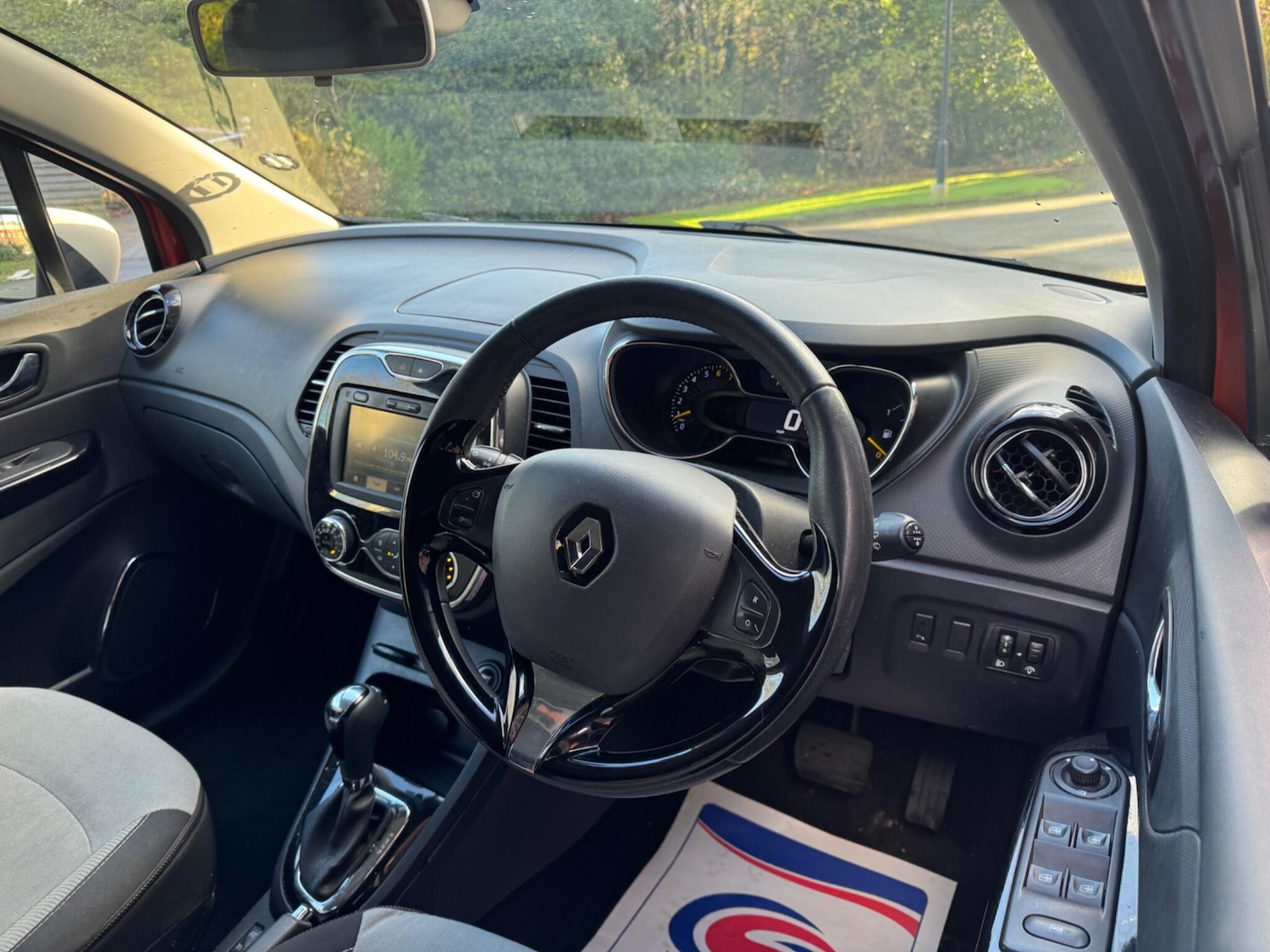 Used Renault Captur 2013 for sale - 76765440: Photo 9