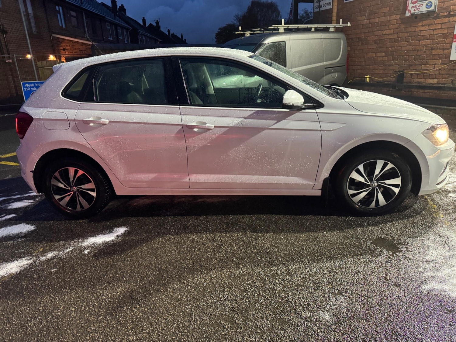 Used Volkswagen Polo 2018 for sale - 76538176: Photo 8