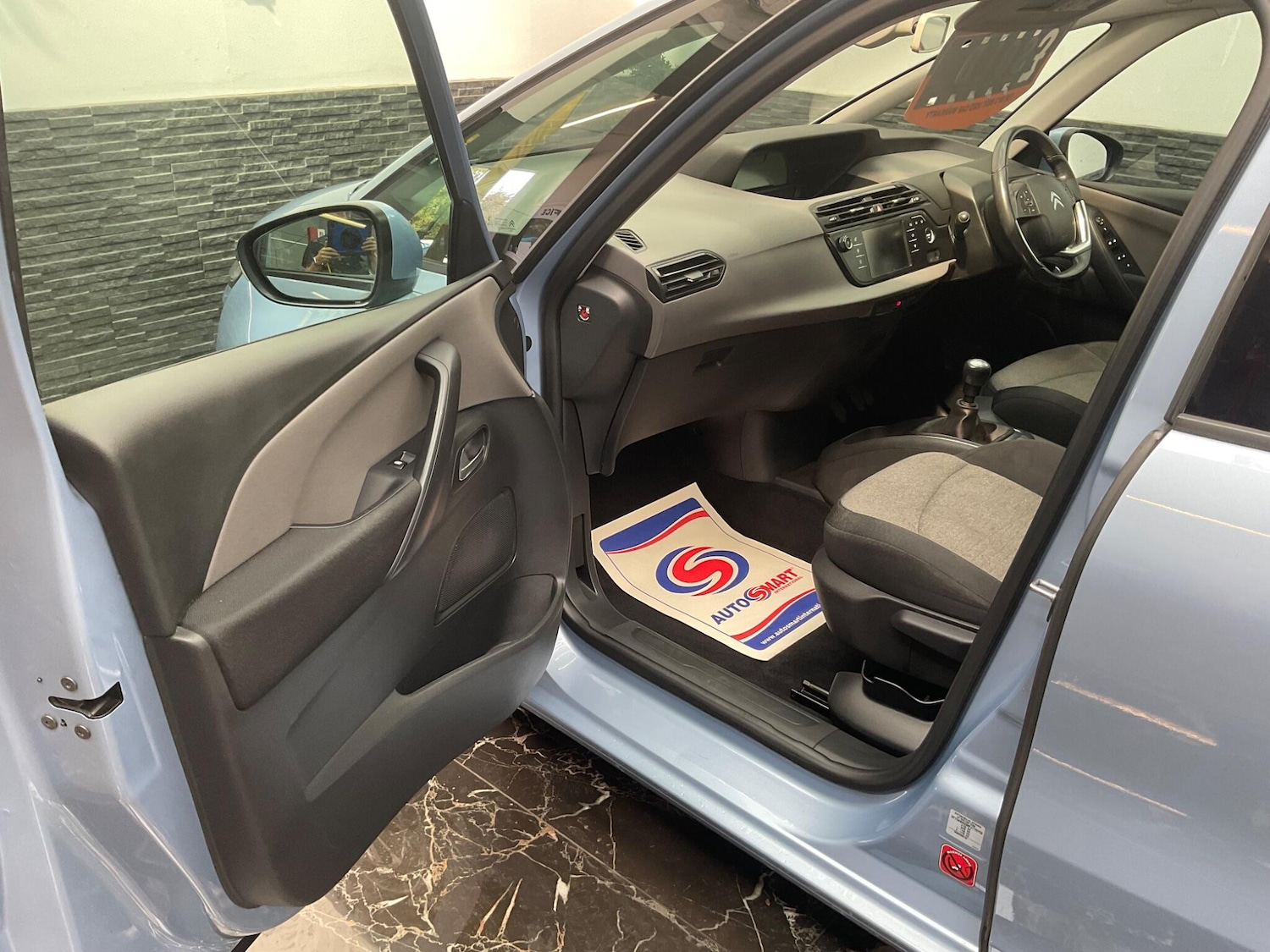 Vehicle 22
