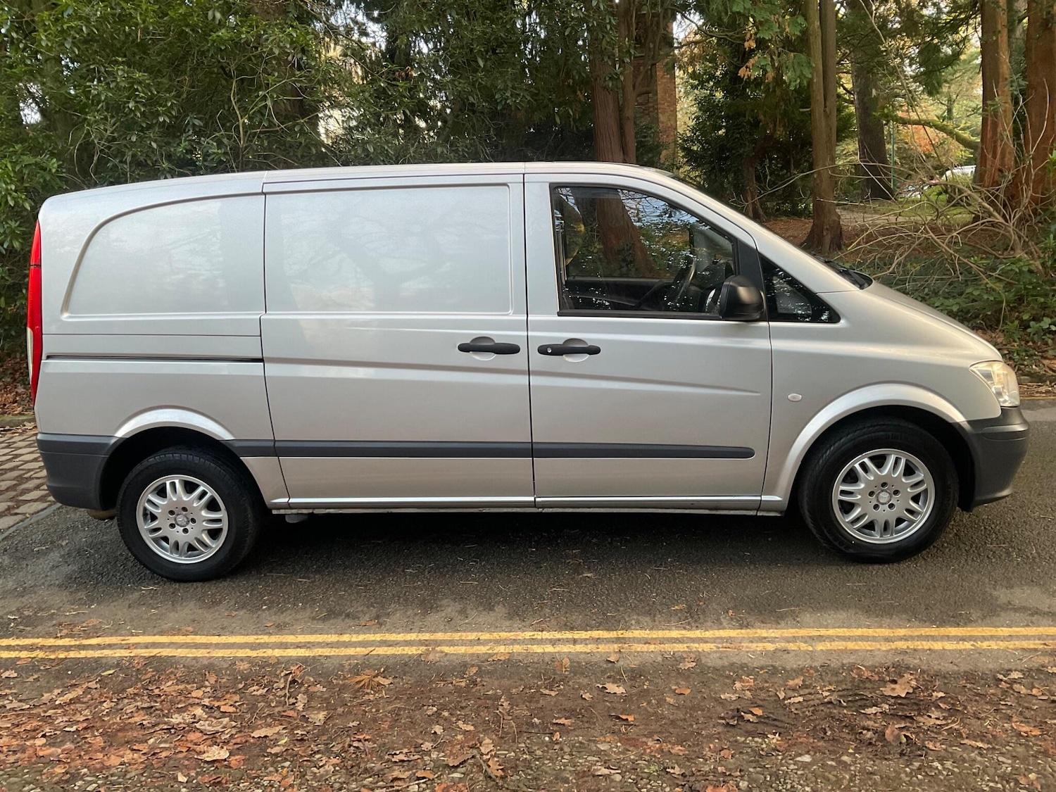 Used Mercedes-Benz Vito 2012 for sale - 76898692: Photo 10
