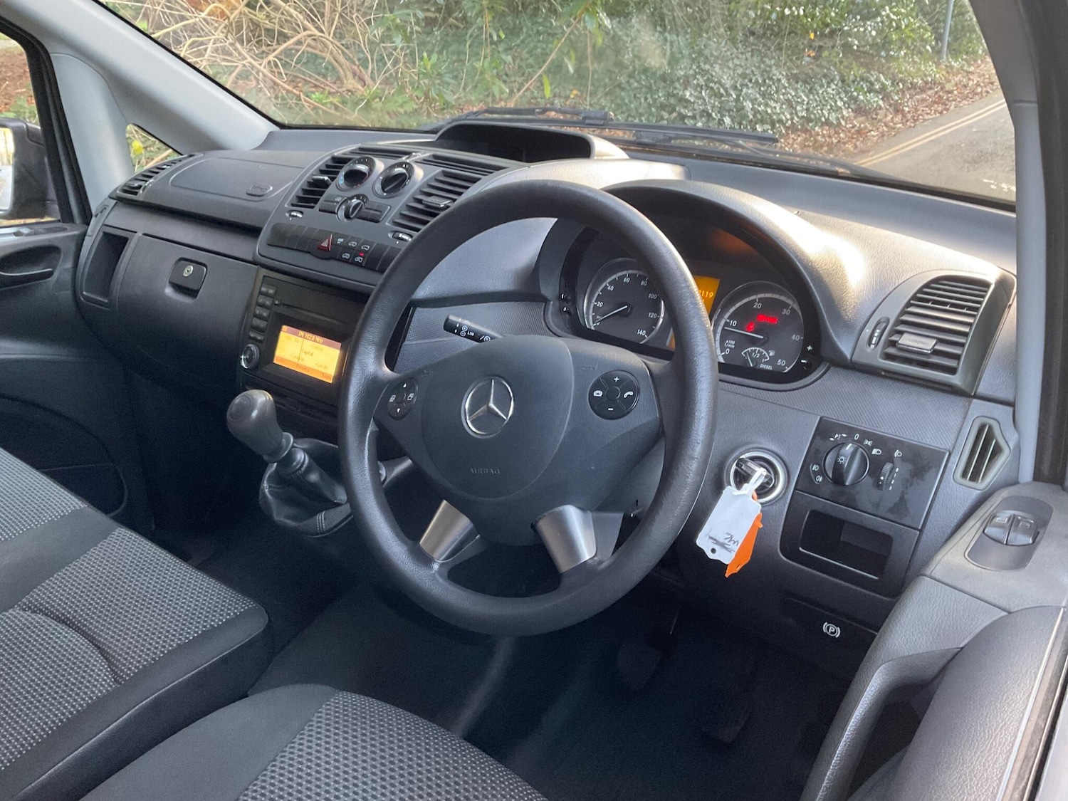 Used Mercedes-Benz Vito 2012 for sale - 76898692: Photo 14