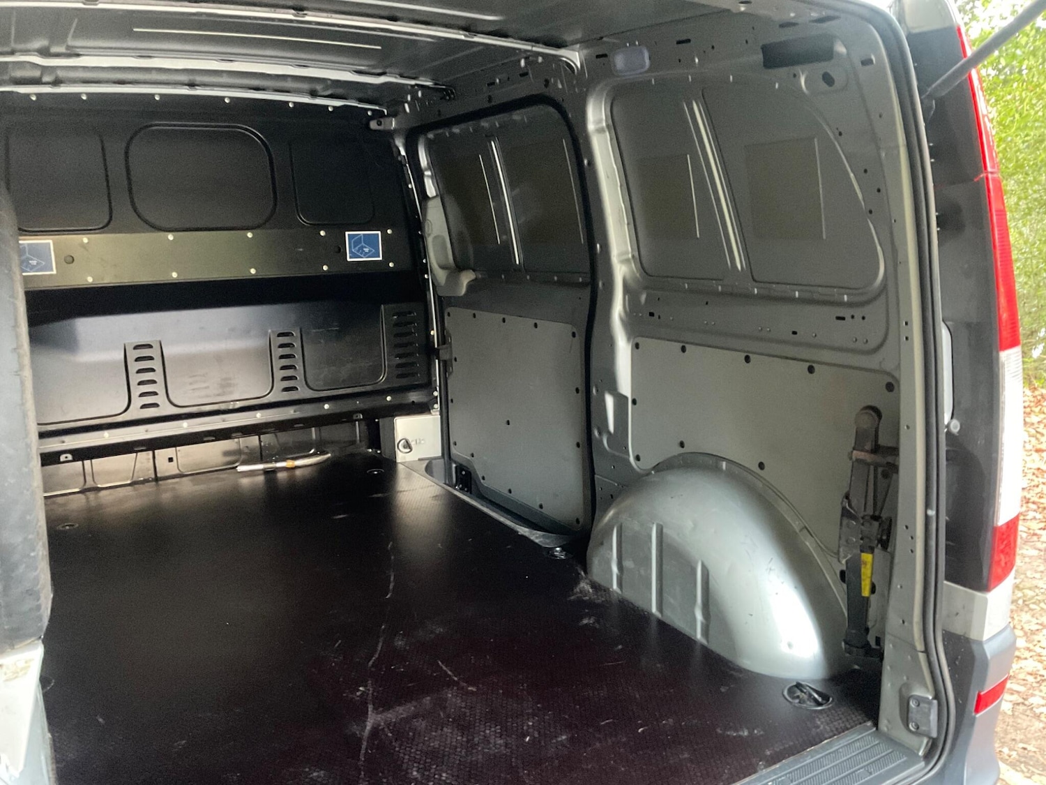 Used Mercedes-Benz Vito 2012 for sale - 76898692: Photo 23