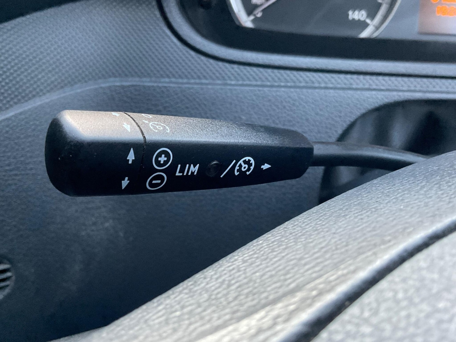 Used Mercedes-Benz Vito 2012 for sale - 76898692: Photo 32