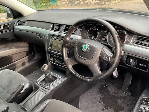 Used Skoda Superb 2009 for sale - 76314666: Photo 12