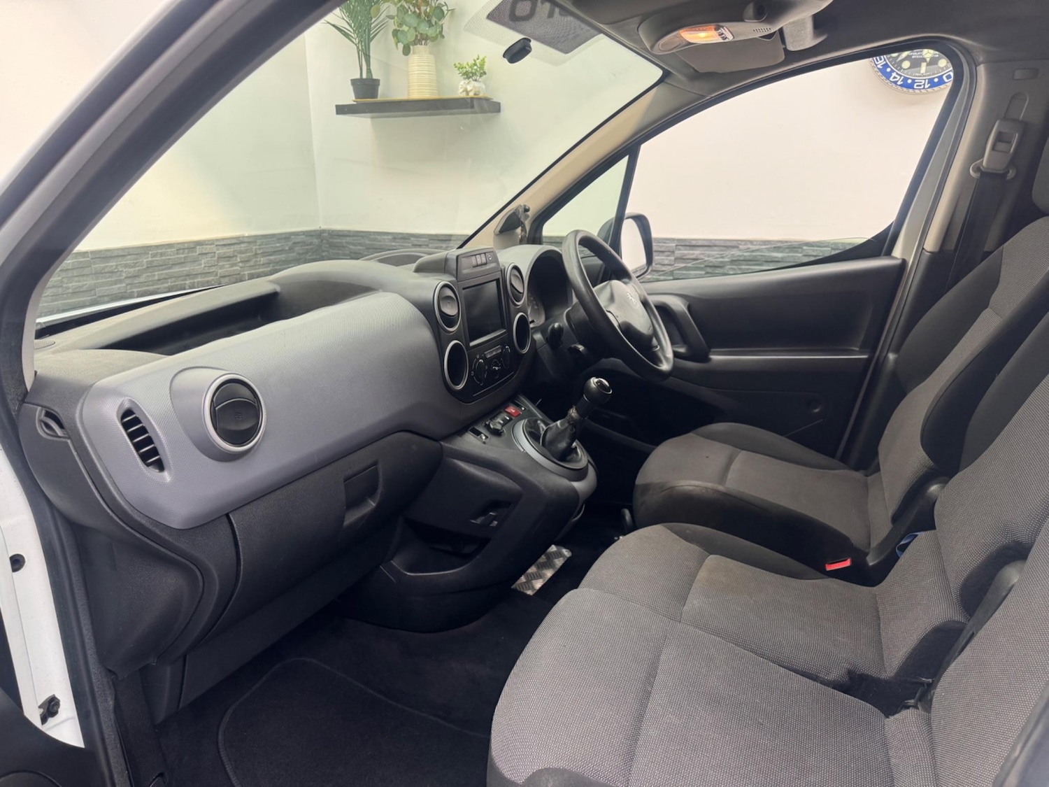 Used Peugeot Partner 2017 for sale - 76992268: Photo 13