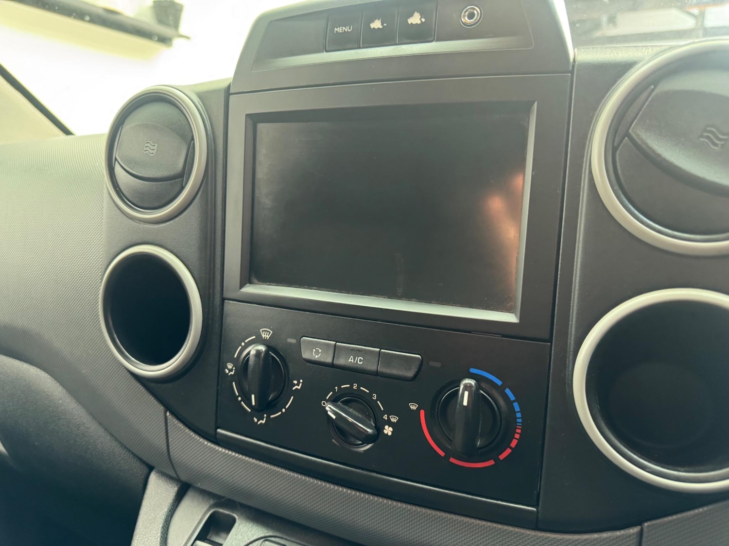 Used Peugeot Partner 2017 for sale - 76992268: Photo 15