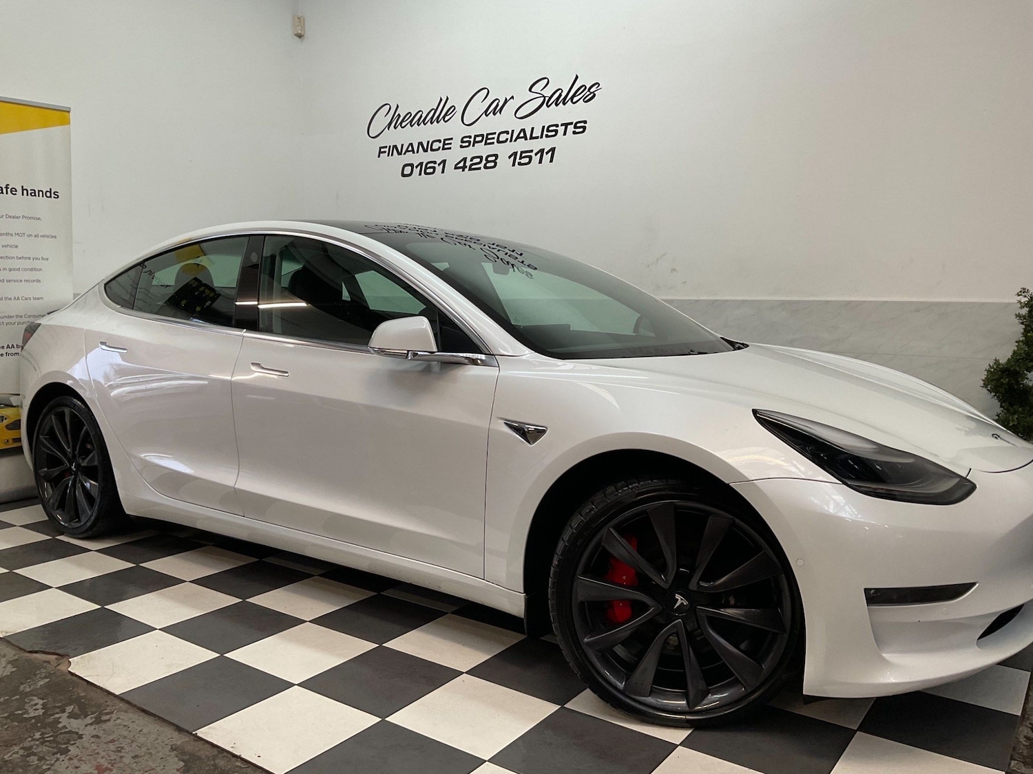 Used Tesla Model 3 2019 for sale - 76994444: Photo 12