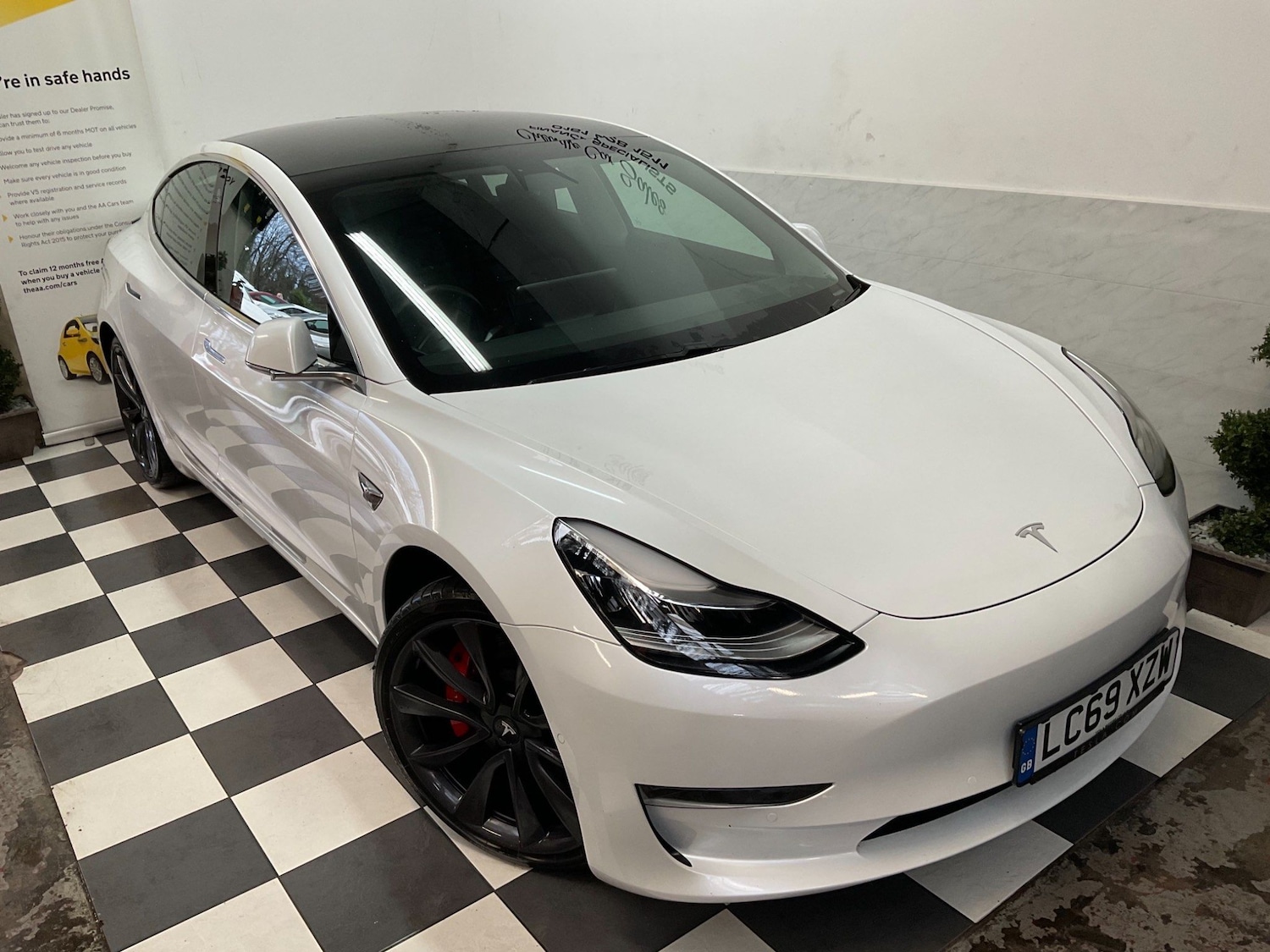 Used Tesla Model 3 2019 for sale - 76994444: Photo 9