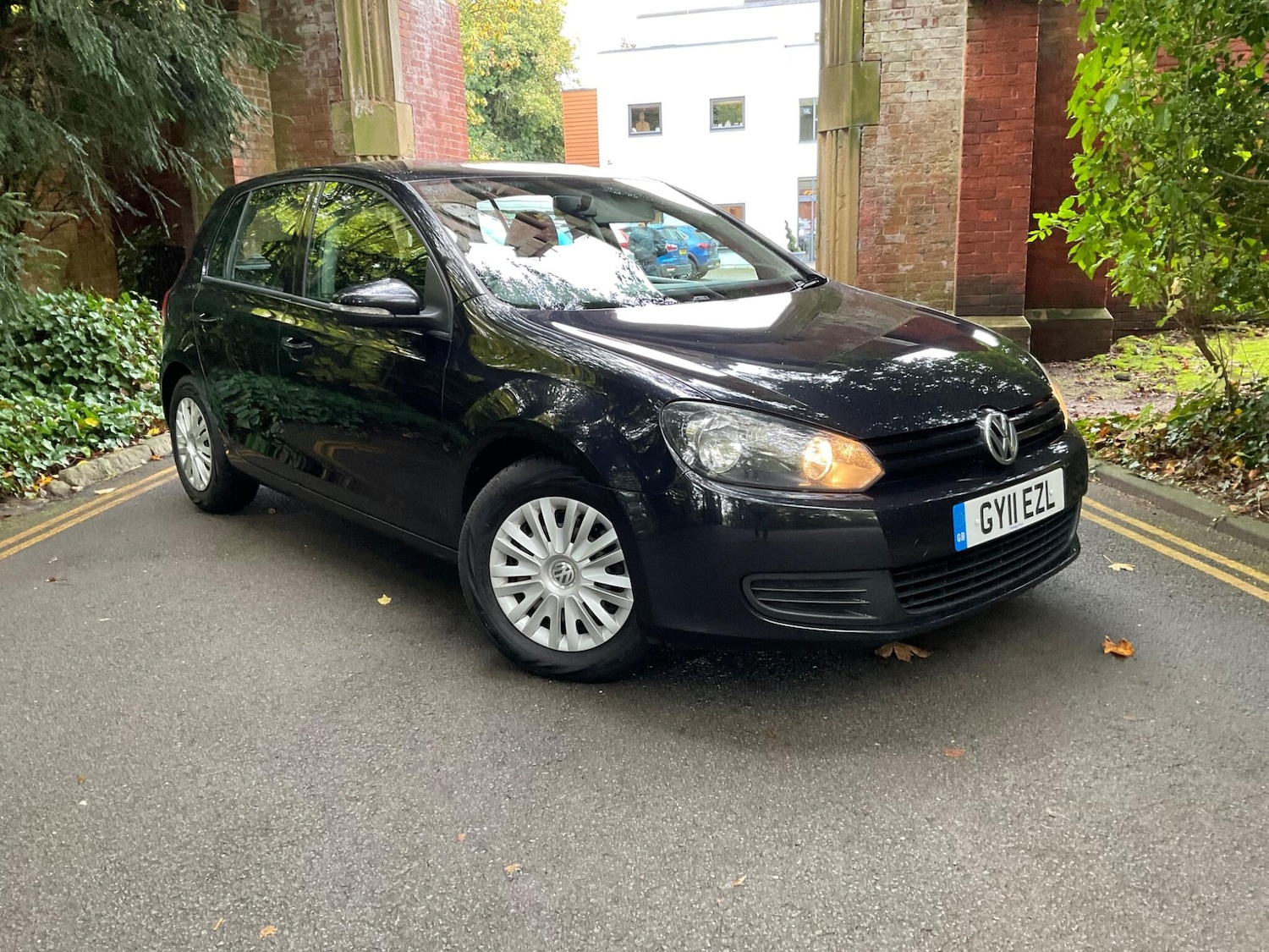 Used Volkswagen Golf 2011 for sale - 76336749: Photo 1