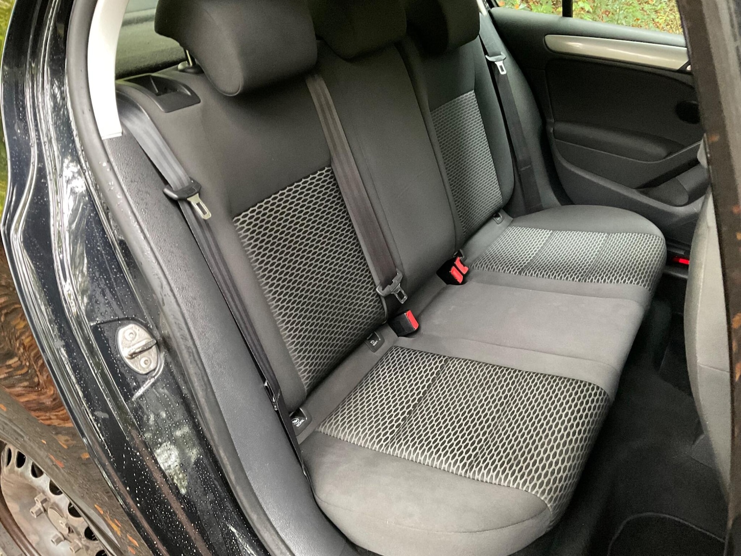 Used Volkswagen Golf 2011 for sale - 76336749: Photo 15