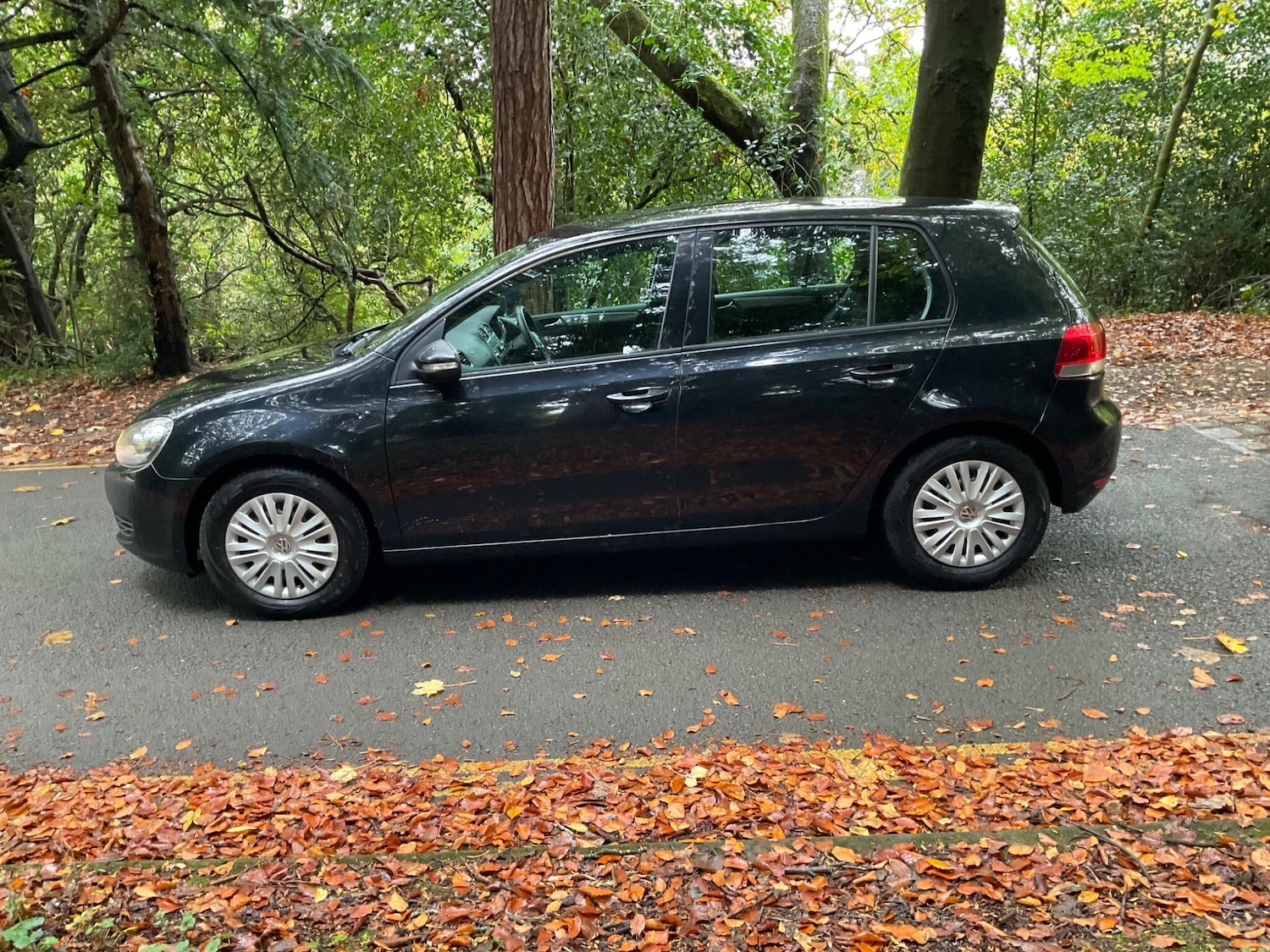 Used Volkswagen Golf 2011 for sale - 76336749: Photo 5