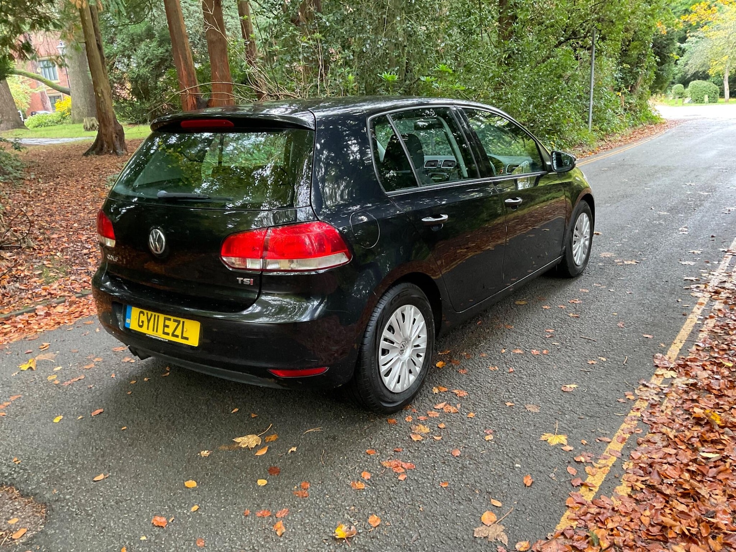 Used Volkswagen Golf 2011 for sale - 76336749: Photo 8