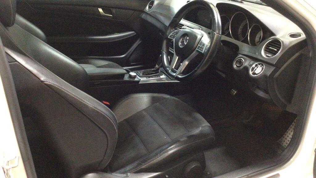 Used Mercedes-Benz C Class 2014 for sale - 76389398: Photo 9