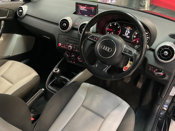 Used Audi A1 2010 for sale - 68010304: Photo 8