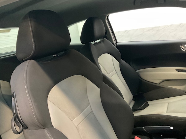 Used Audi A1 2010 for sale - 68010304: Photo 9