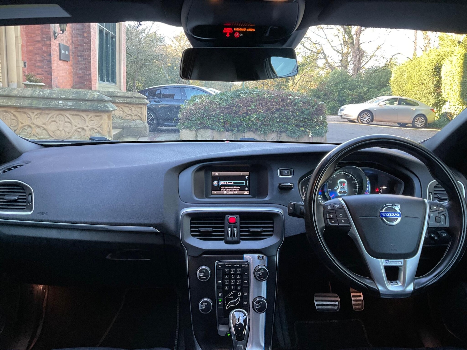 Used Volvo V40 2014 for sale - 76644653: Photo 13