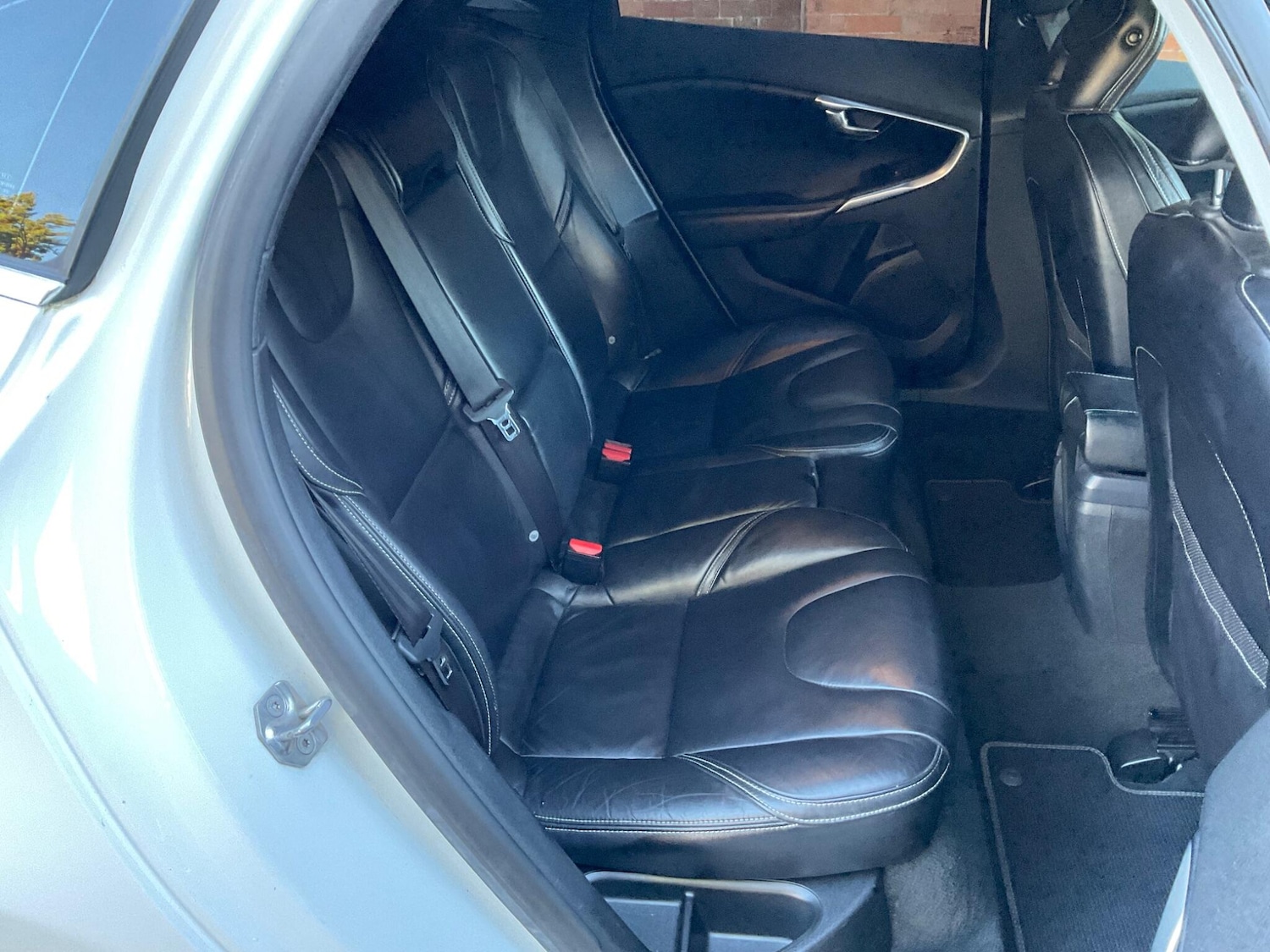 Used Volvo V40 2014 for sale - 76644653: Photo 22