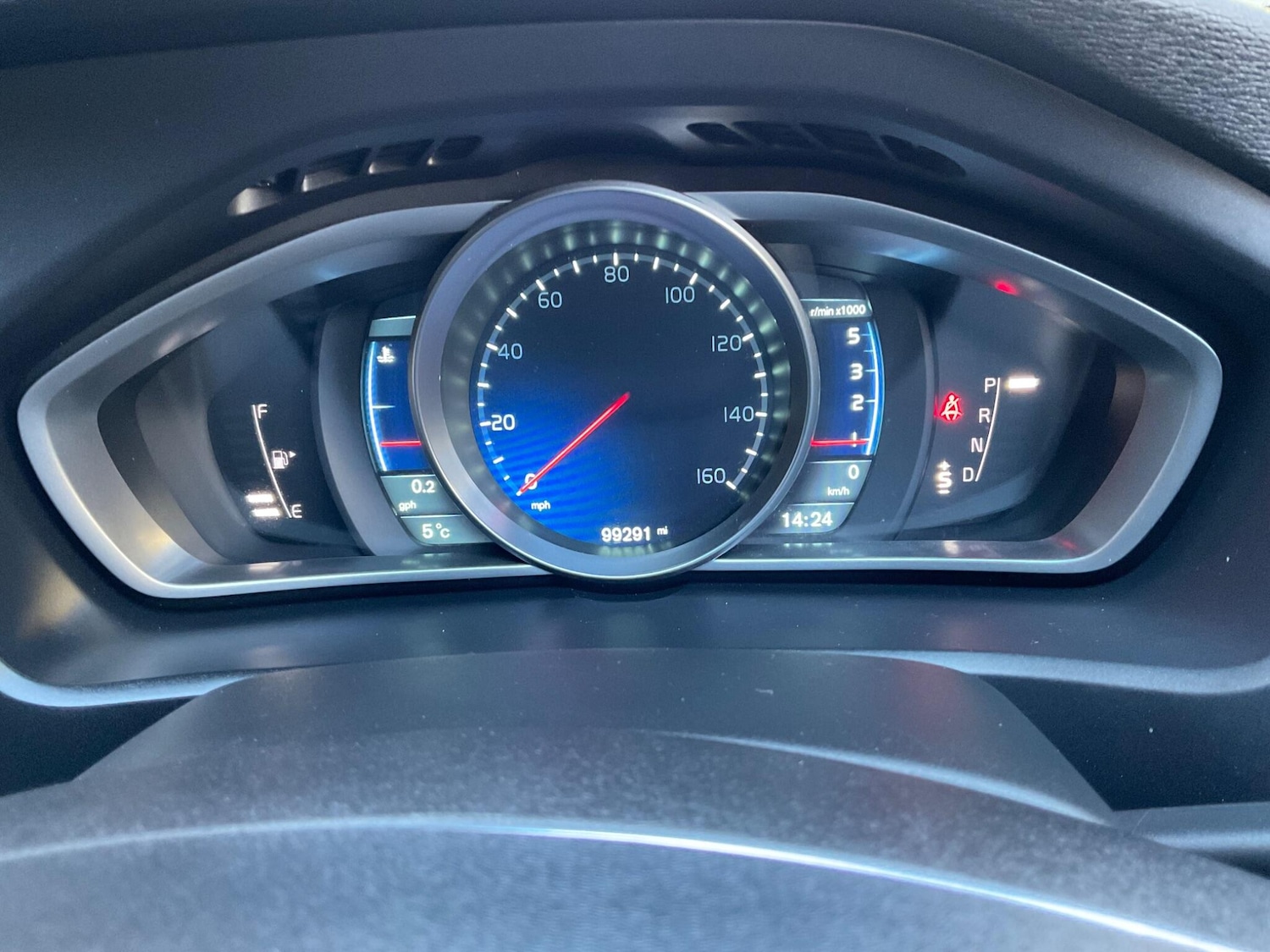 Used Volvo V40 2014 for sale - 76644653: Photo 29