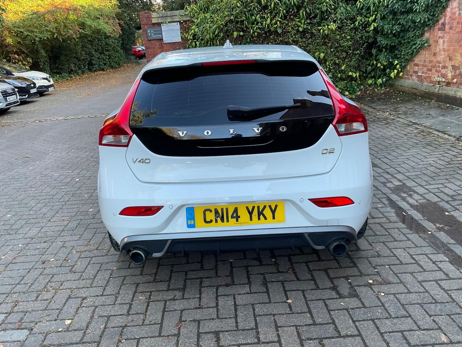 Used Volvo V40 2014 for sale - 76644653: Photo 9