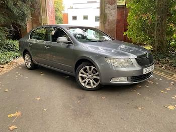 Skoda - Superb