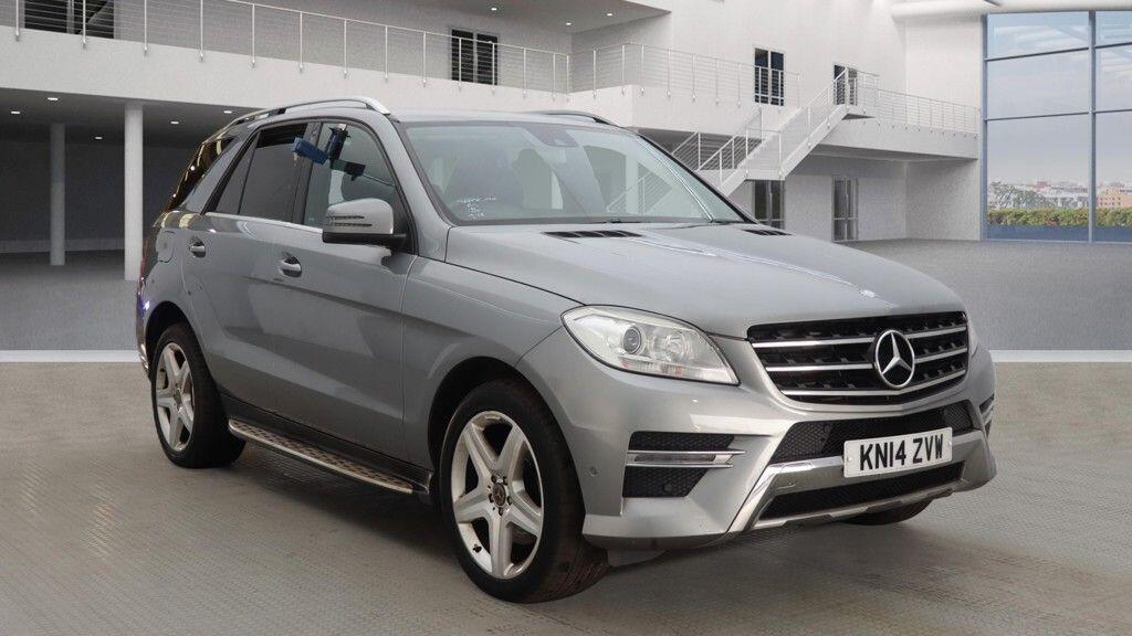 Used Mercedes-Benz M Class 2014 for sale - 77131827: Photo 2
