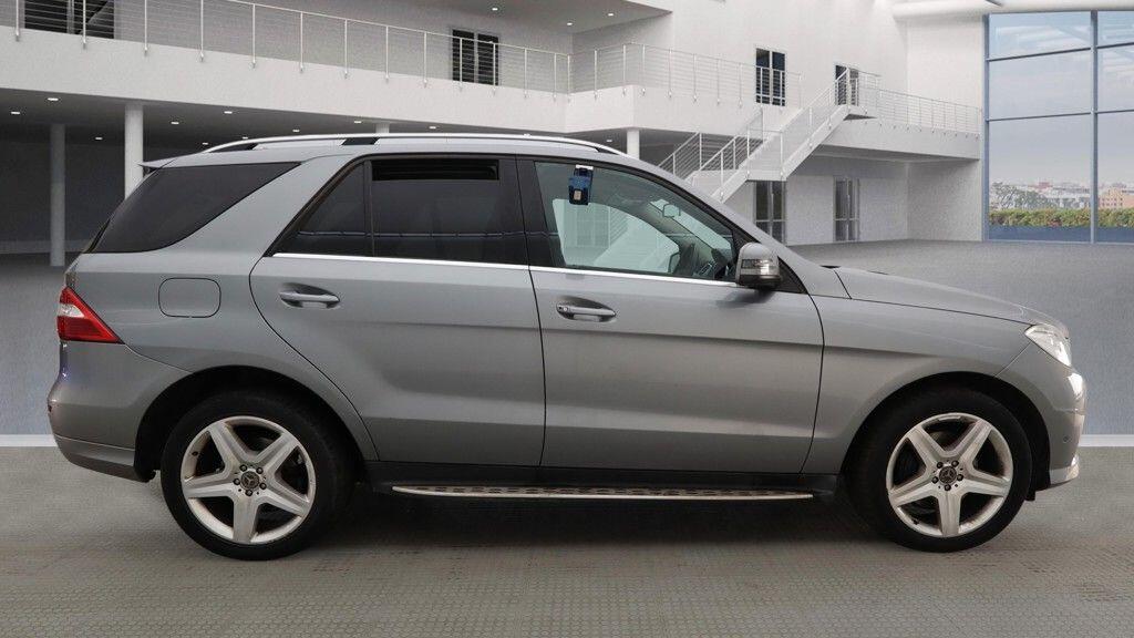 Used Mercedes-Benz M Class 2014 for sale - 77131827: Photo 5
