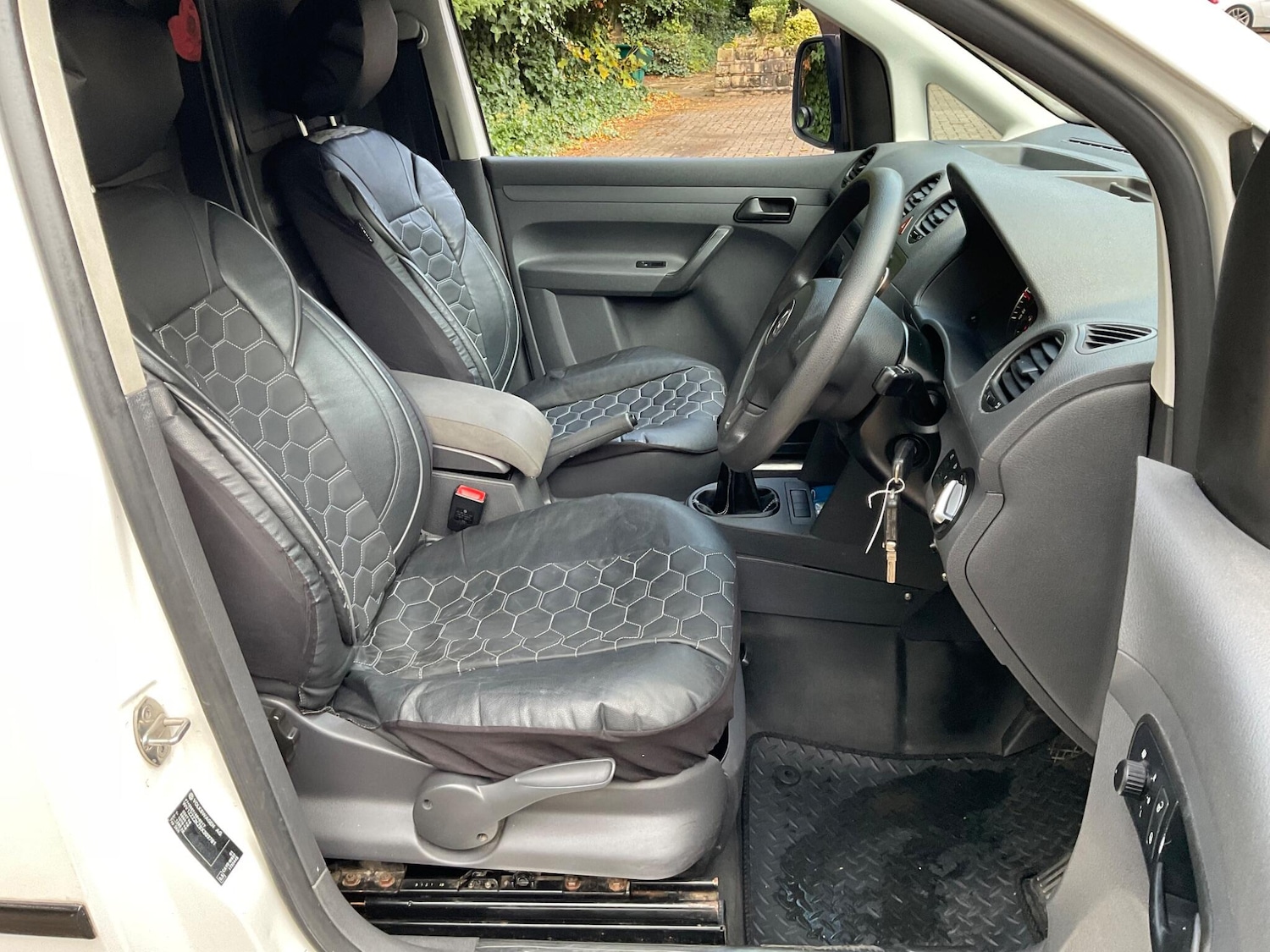 Used Volkswagen Caddy 2011 for sale - 76398603: Photo 10