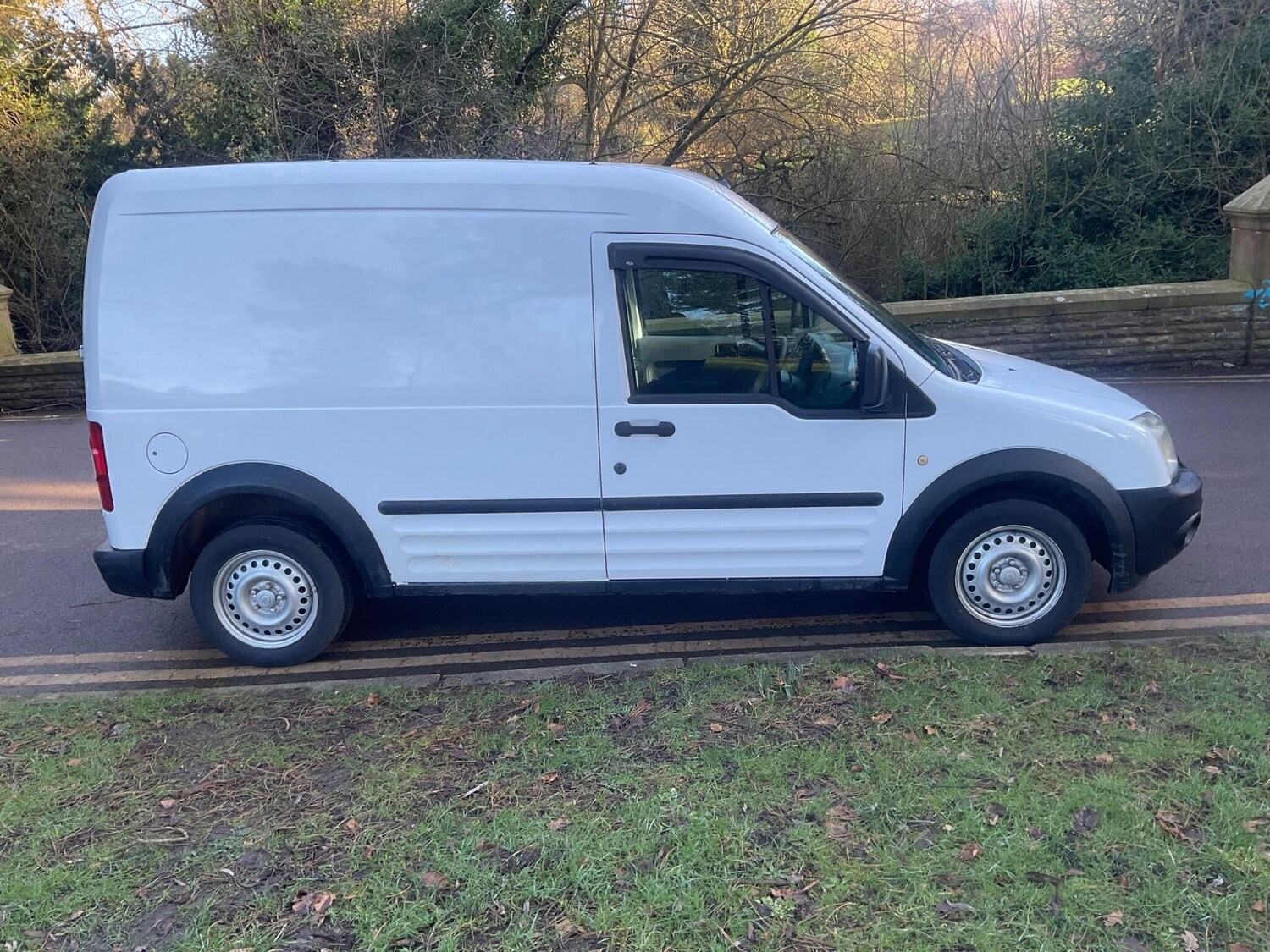 Used Ford Transit Connect 2010 for sale - 77351886: Photo 10