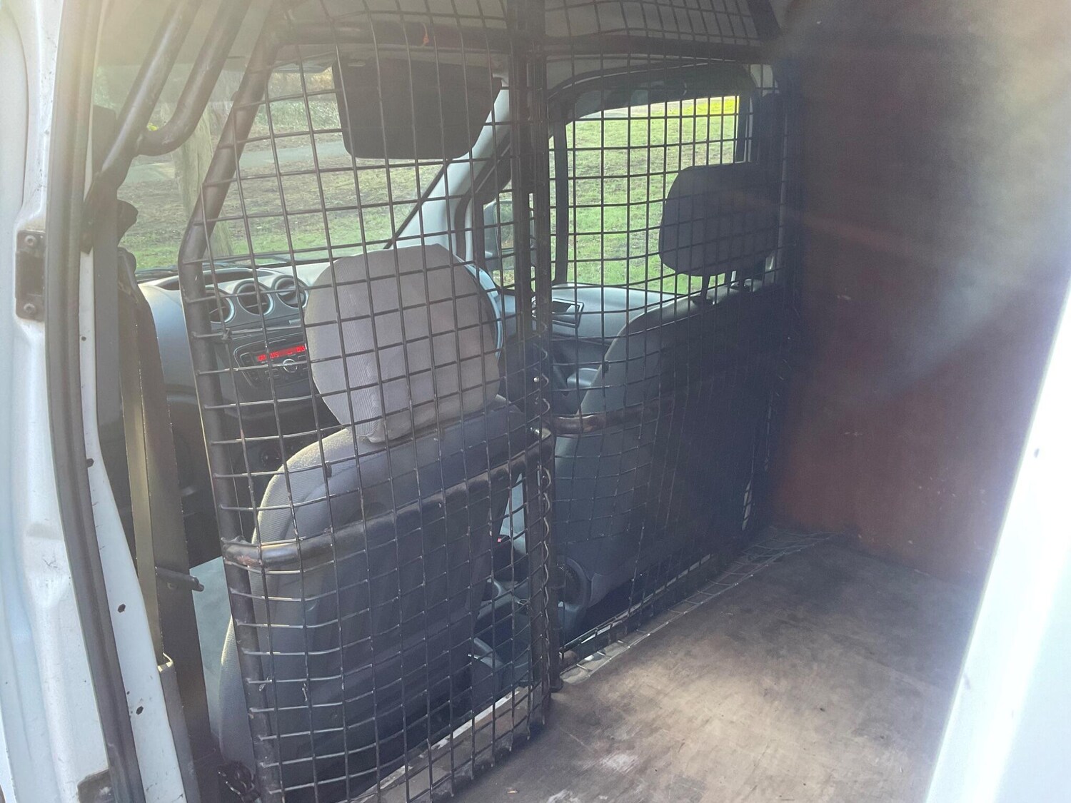 Used Ford Transit Connect 2010 for sale - 77351886: Photo 19