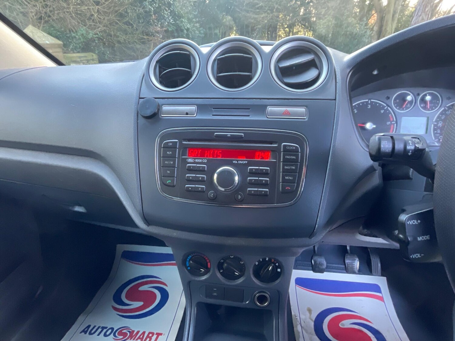 Used Ford Transit Connect 2010 for sale - 77351886: Photo 24