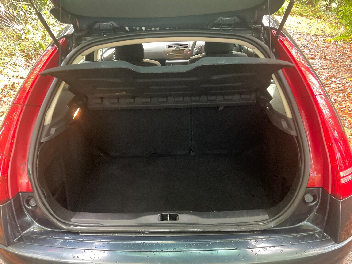 Used Citroen C4 2010 for sale - 76326654: Photo 14