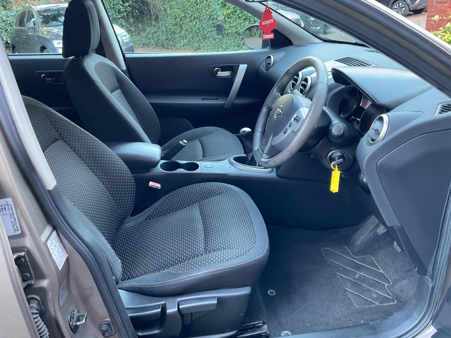 Used Nissan Qashqai 2008 for sale - 76632715: Photo 11