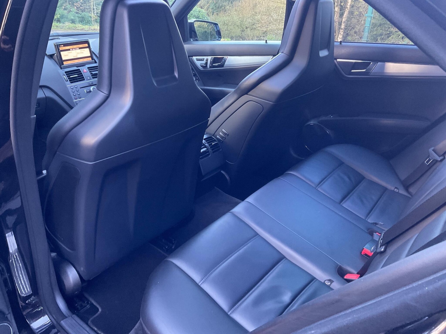 Used Mercedes-Benz C Class 2010 for sale - 77216082: Photo 22