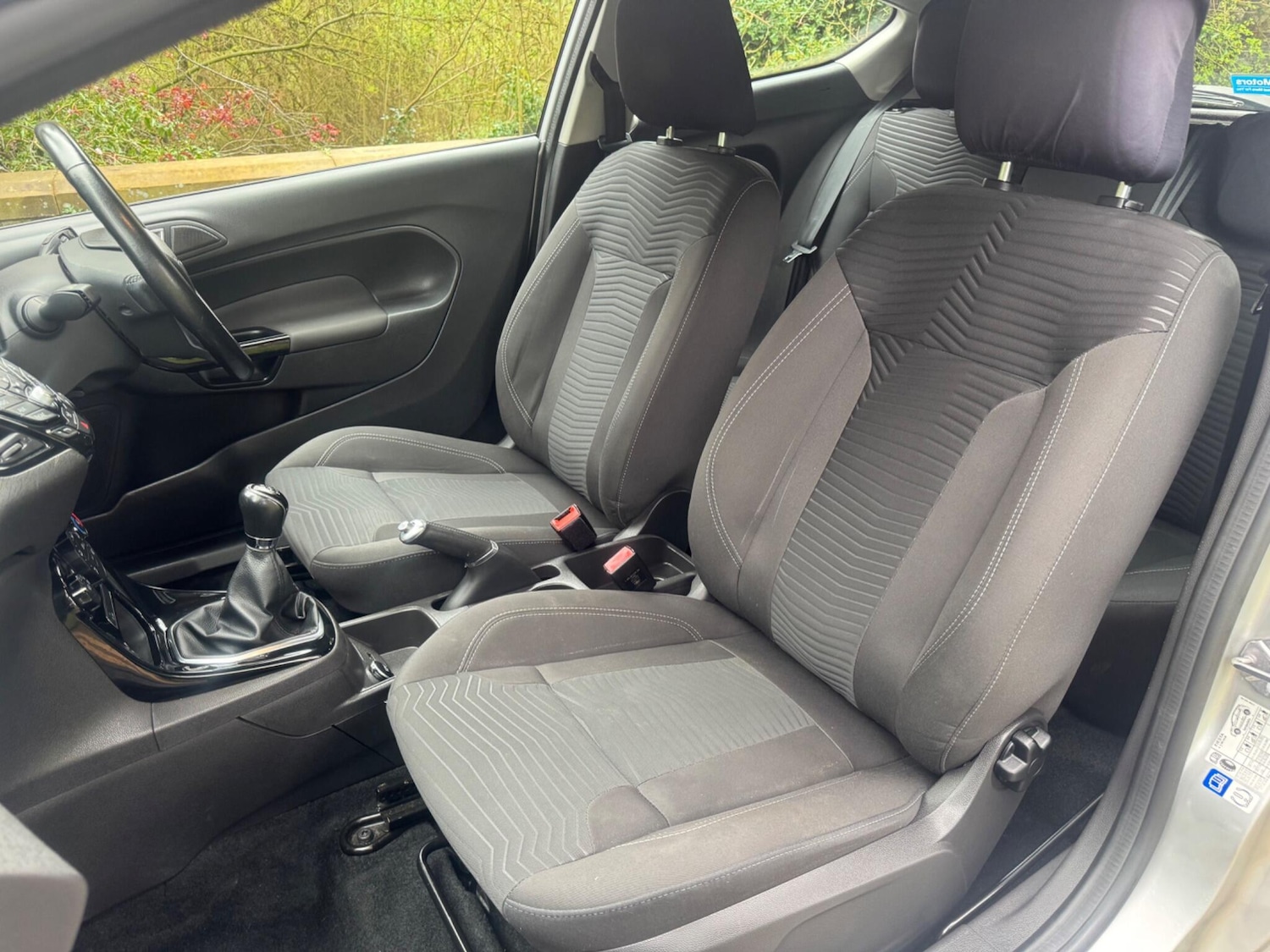 Used Ford Fiesta 2017 for sale - 78100932: Photo 17